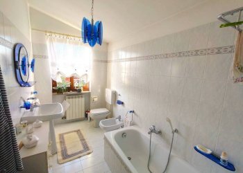 Bagno - Villa a Schiera frazione Roata Rossi, Cuneo - foto 19