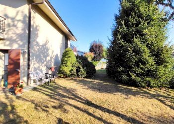 Giardino - Villa a Schiera frazione Roata Rossi, Cuneo - foto 24