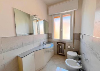 Bagno - Bilocale via Adelaide Borghi Mamo, Bologna (zona Colli) - foto 21
