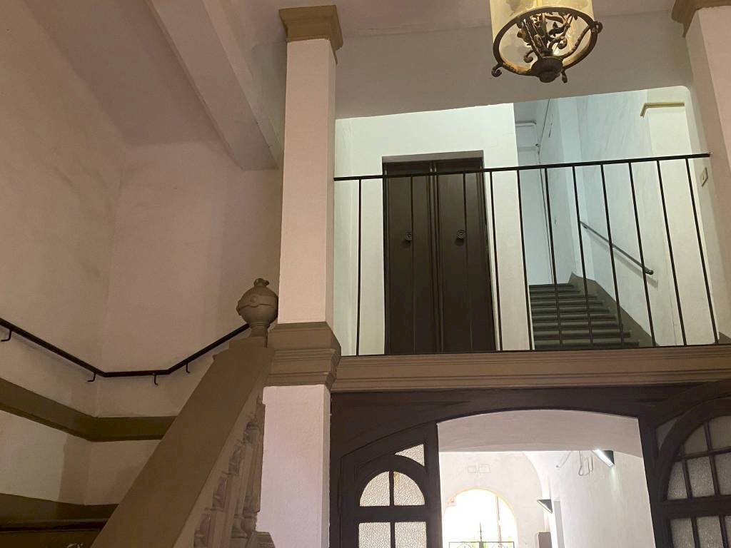 Interno palazzo - Appartamento via Begatto, Bologna (zona San Vitale) - foto 2