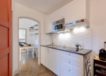 Cucina - Bilocale piazza del Portello, 2, Genova - foto 7