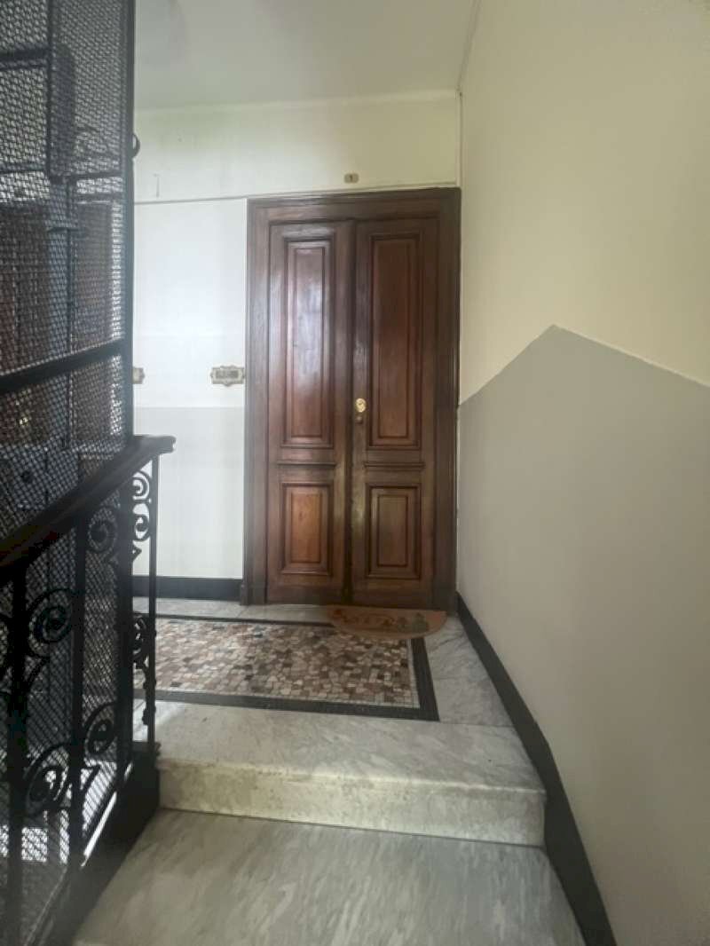 img_2201 - Appartamento via Nizza, 57, Torino (zona San Salvario) - foto 2