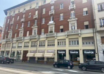 img_2192 - Appartamento via Nizza, 57, Torino (zona San Salvario) - foto 1