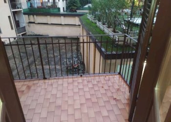 balcone cucina - Non-buildable land via Giacinto Collegno, 5, Torino (neighborhood San Donato) - photo 7