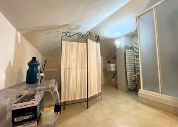 Interni - Appartamento via Damiano Chiesa, Chiavari - foto 15