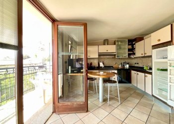 Cucina - Appartamento via Anna Frank, Busca - foto 16