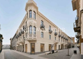 Facciata - Attico via Vittorio Emanuele, Alba - foto 1