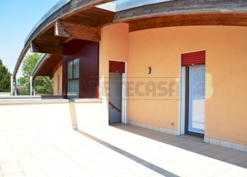 TERRAZZO - Attic VIA MATTEOTTI 52, Montecchio Maggiore - photo 1