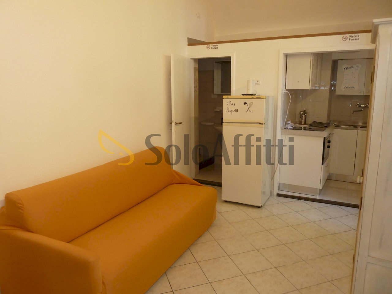 Soggiorno con angolo cottura - Appartamento Via Luca Spinola 13, Sanremo - foto 2