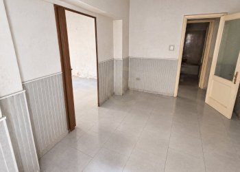 04 - Ingresso 2 - Appartamento Via Bari 134, Paternò - foto 4