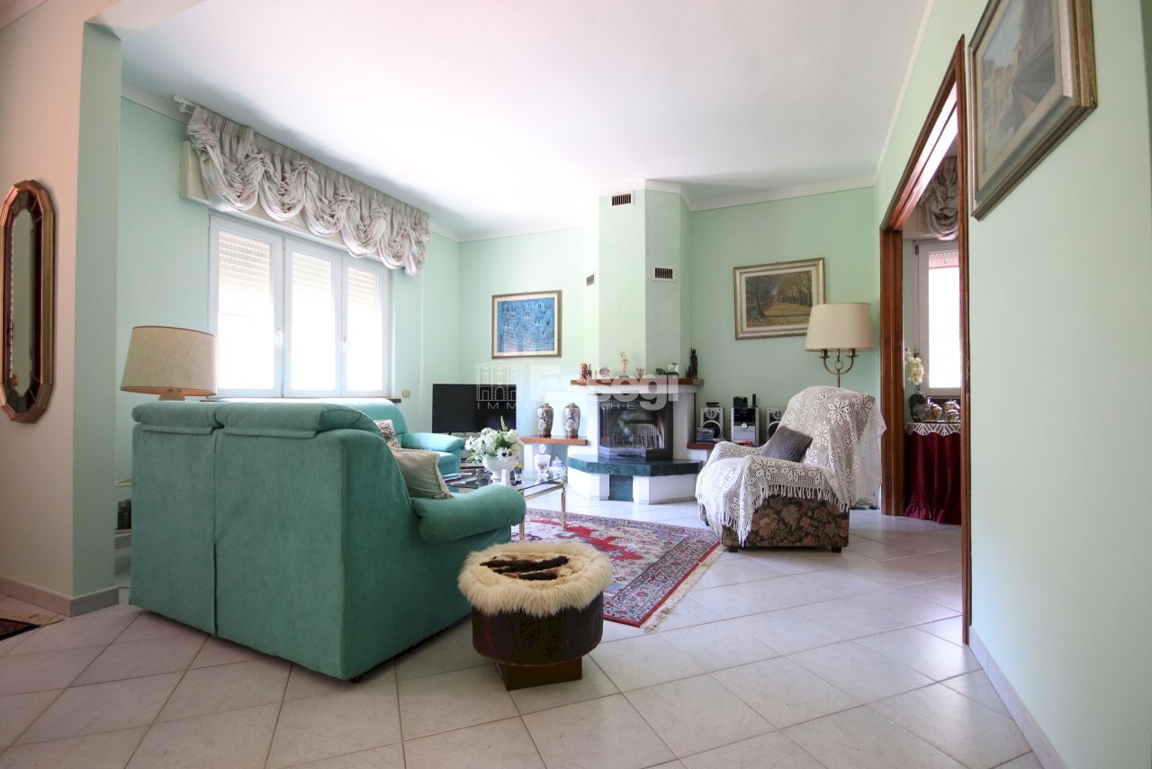 Villa singola zona est (10) - Villa Via di Liso 6, Capannori - foto 3