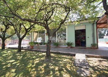 villa singola con giardino in zona est - Villa Via di Liso 6, Capannori - foto 26