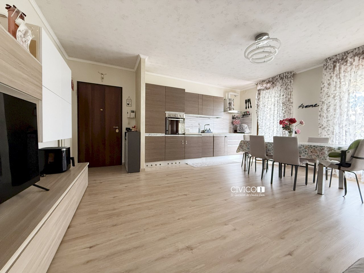 BICAMERE BISERVIZI CON GARAGE DOPPIO VICENZA EST ( - Appartamento Via Bortolo Eugenio Fina 97, Vicenza - foto 1