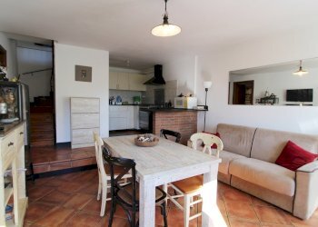 Soggiorno - Porzione di casa Via Rosaguta, Avegno - foto 8