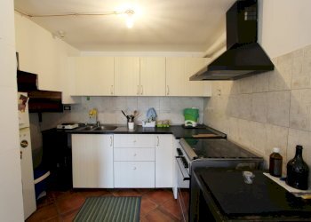 Cucina - Porzione di casa Via Rosaguta, Avegno - foto 10
