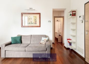 Foto PAM 3 - Bilocale Via Antonio Squarcialupi, Firenze (zona Santa Maria Novella) - foto 2