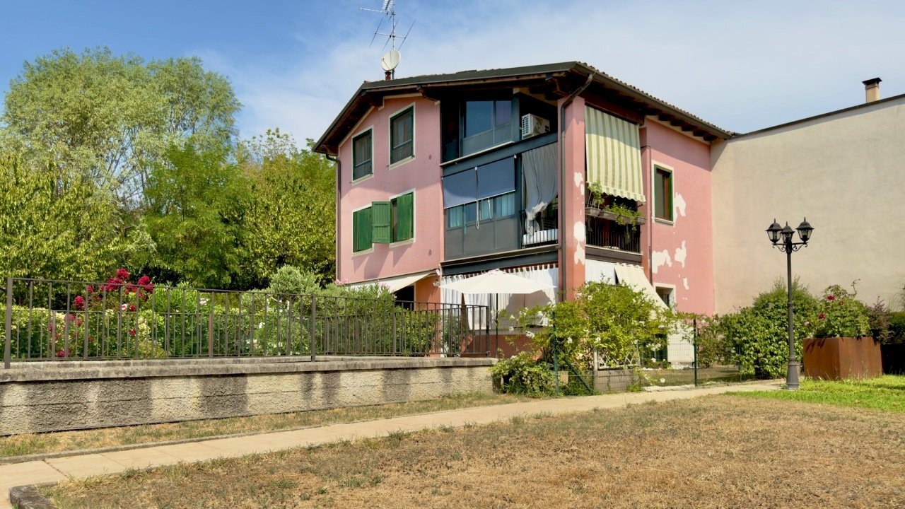 IMG_8257 - Appartamento Via Finiletti 2/A, Capriano del Colle - foto 1