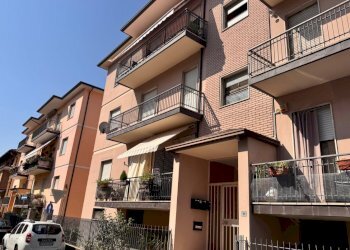facciata - Appartamento Via Grandi 11, Sarezzo - foto 17