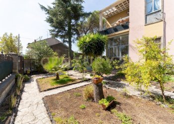 Via per Viagrande 33 (5) - Villa Via per Viagrande 33, San Giovanni la Punta - foto 2