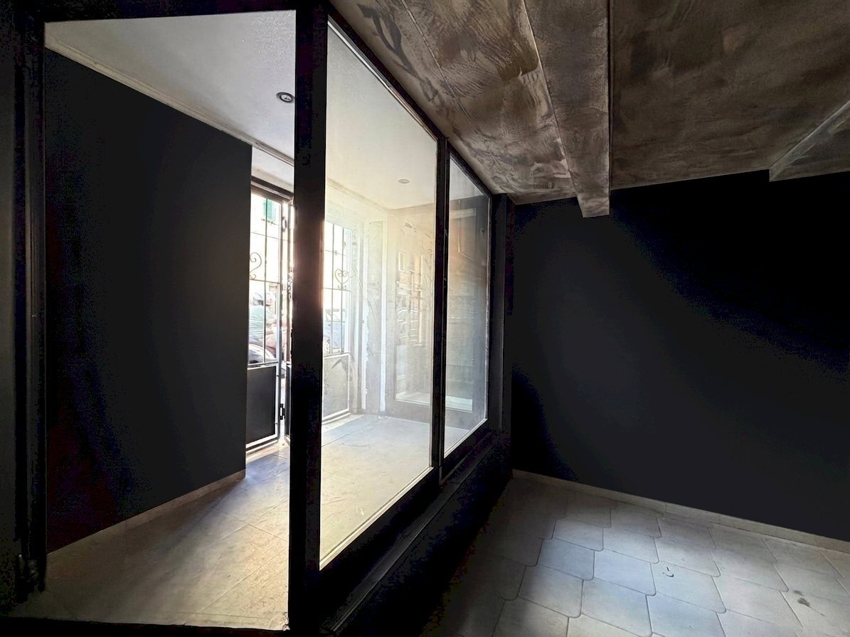 1.0 INGRESSO - Commercial Premises Via Ciro Menotti 128r, Genova (neighborhood Sestri Ponente) - photo 1