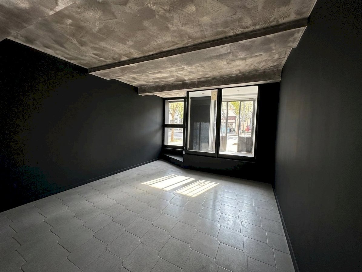 2.1 LOCALE - Commercial Premises Via Ciro Menotti 128r, Genova (neighborhood Sestri Ponente) - photo 3