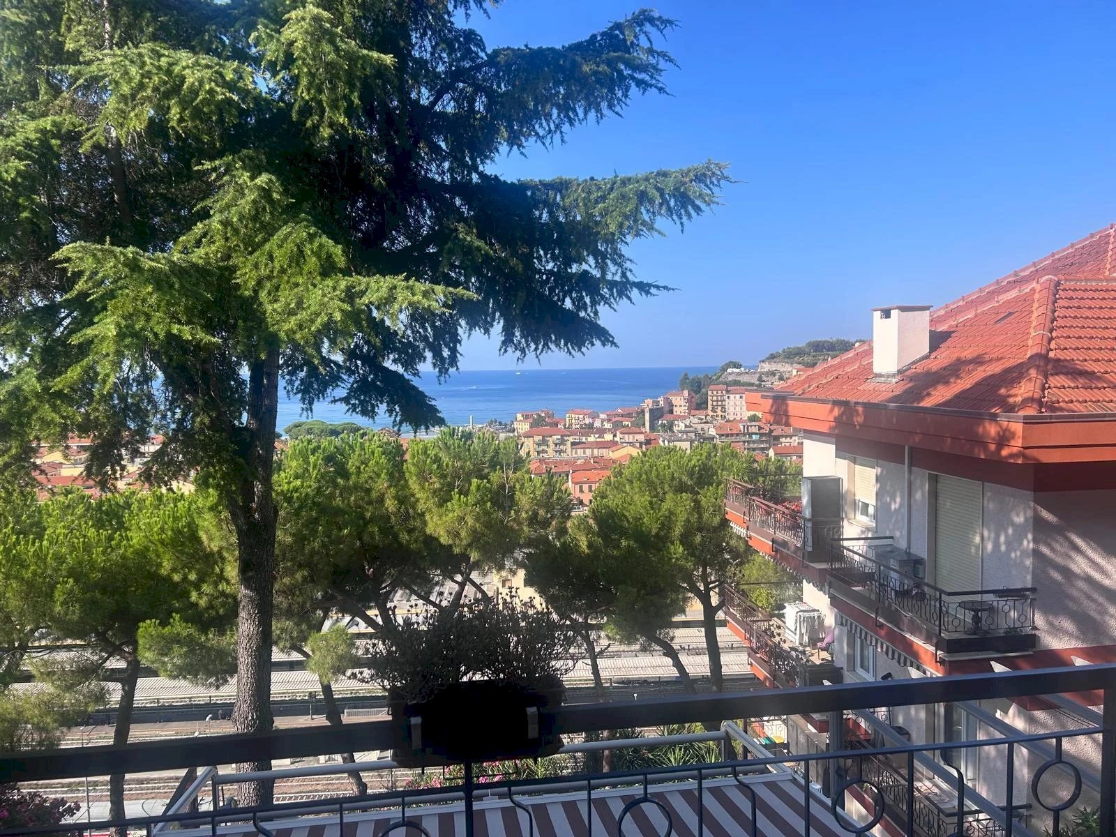 Trilocale Ventimiglia - foto 1