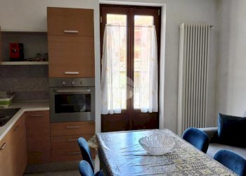 Bilocale Via Giacomo Leopardi, Trinità - foto 4