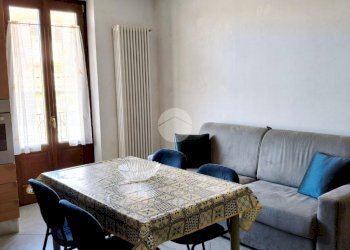 Bilocale Via Giacomo Leopardi, Trinità - foto 6