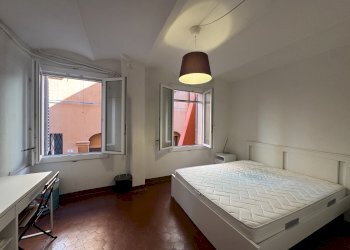 CAMERA DA LETTO - Trilocale VIA D'AZEGLIO, Bologna (zona Centro Storico) - foto 10