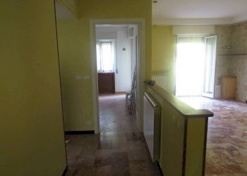 Three-room apartment Via Pontasso, 12, Casella - photo 10