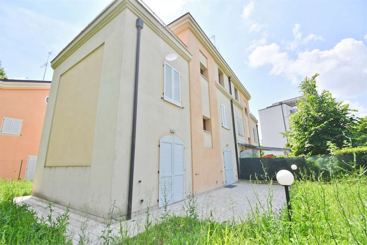 Villa a Schiera Modena (zona Crocetta) - foto 2