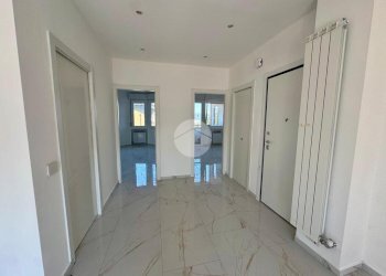 Three-room apartment Via Brandizzo, Volpiano - photo 1