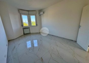 Three-room apartment Via Brandizzo, Volpiano - photo 12