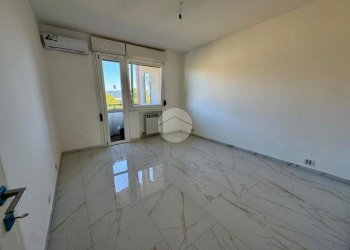 Three-room apartment Via Brandizzo, Volpiano - photo 17