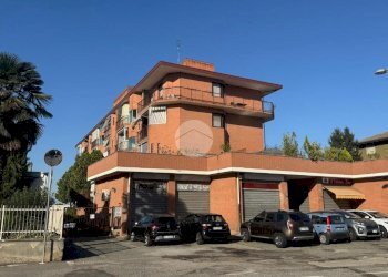 Three-room apartment Via Brandizzo, Volpiano - photo 23