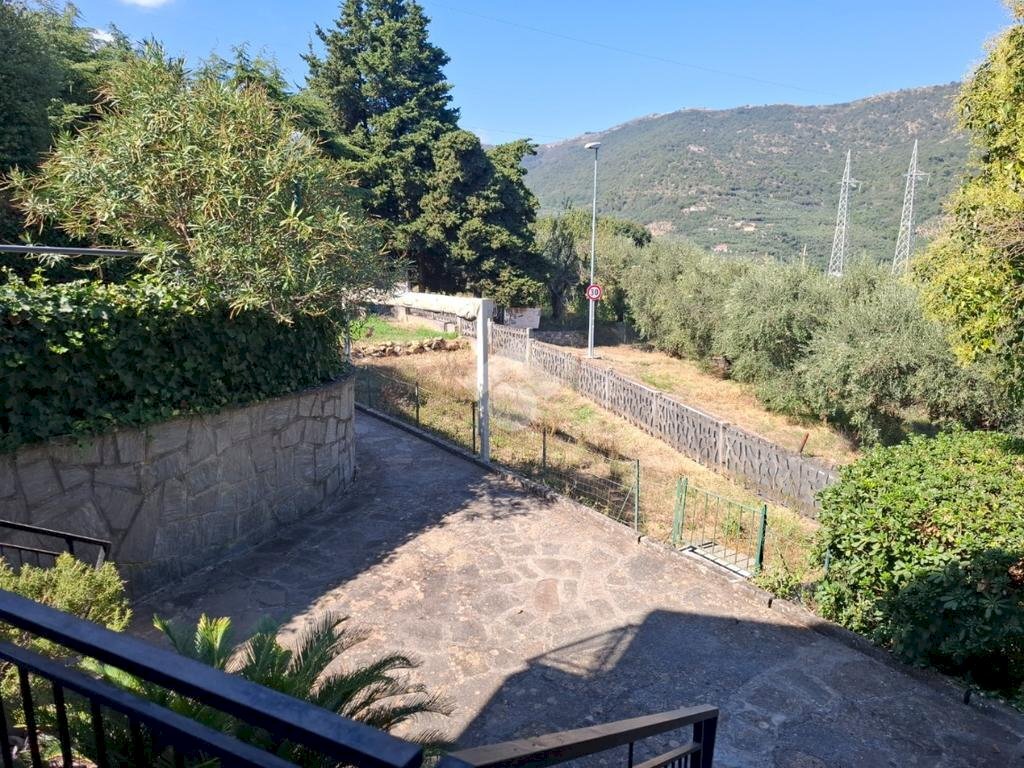 Villa a Schiera Via IV Novembre, Diano Arentino - foto 3
