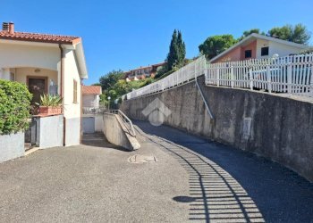 Villa a Schiera Via IV Novembre, Diano Arentino - foto 25