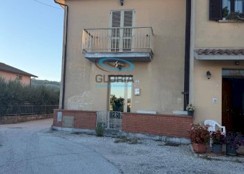 Foto 1 - Casa indipendente Gualdo Tadino - foto 1