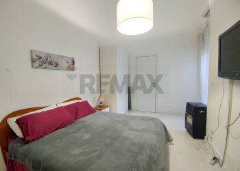 Camera / camera da letto - Semi-detached house via riesi
 
43, Acireale - photo 8