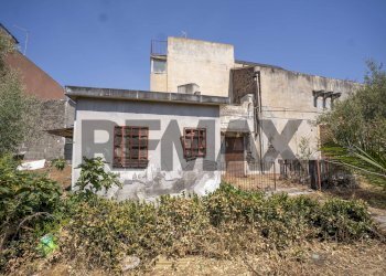 Casa all\'aperto - Villa Via Galati
 
47, Catania - foto 8