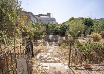 Giardino - Villa Via Galati
 
47, Catania - foto 33
