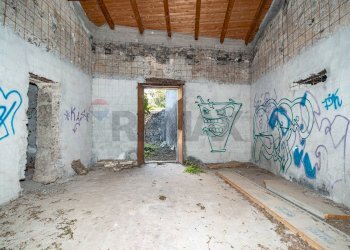 Stanza vuota - Villa Via Governatore
 
12, Viagrande - foto 28