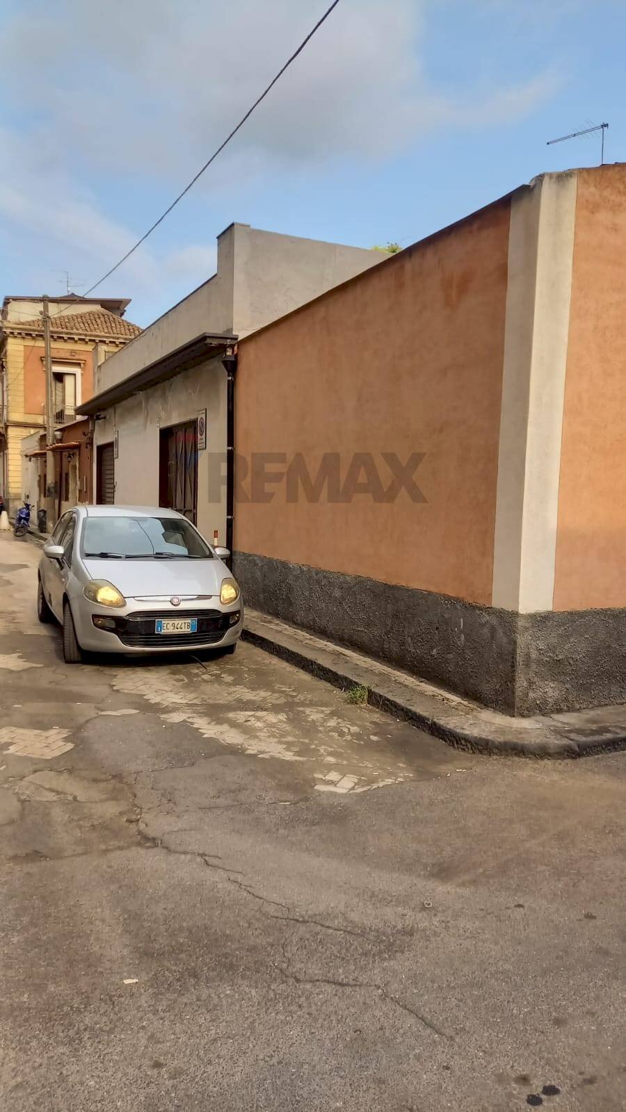 Parcheggio - Casa indipendente Via Ferlito
 
37/39, Catania - foto 3