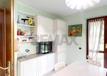 Cucina - Villa Via Enrico Toti
 
350, Caronno Pertusella - foto 8