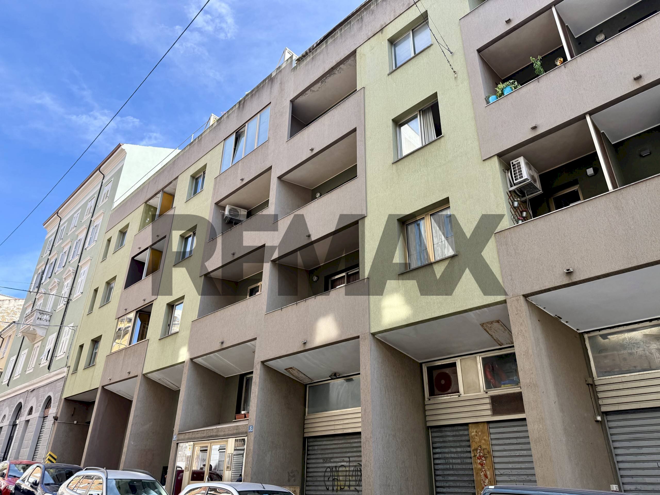 Edificio all\'aperto - Trilocale via matteotti
 
5, Trieste - foto 1