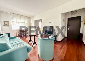 Sala da pranzo - Trilocale via matteotti
 
5, Trieste - foto 7