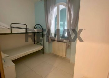 Camera / camera da letto - Three-room apartment via vindicio
snc, Formia - photo 7