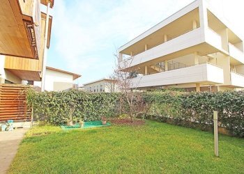 Giardino - Villa a Schiera via calvetti, Bergamo - foto 3