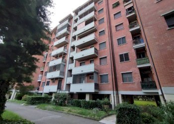 Facciata - Two-room apartment via Luigi Capuana, 50, Rho - photo 23