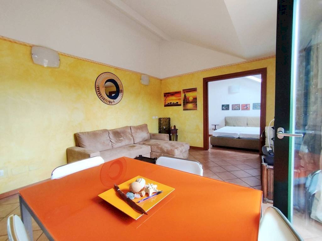 Salone - Two-room apartment via Bruno Buozzi, 6, Rho - photo 1